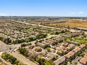 328 Flyers Ln, Tustin CA 92782