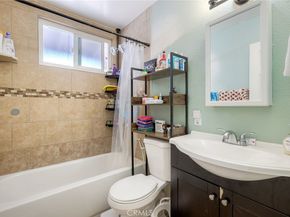 7549 Black Oak, San Diego CA 92114