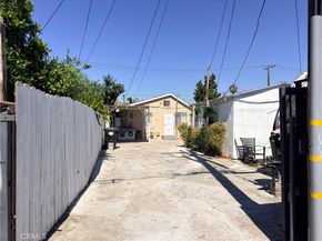 1318 E 100th Street, Los Angeles CA 90002