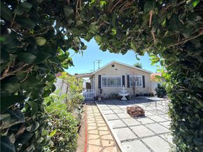 1318 E 100th Street, Los Angeles CA 90002