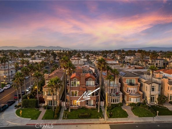 1314 Pacific Coast Highway A, Huntington Beach CA 92648