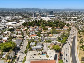 3900 Lenawee Ave. 8, Culver City CA 90232