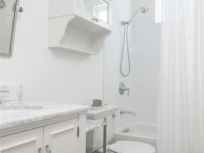 1631 Irvine F, Costa Mesa CA 92627