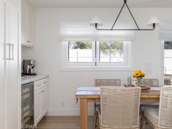 1631 Irvine F, Costa Mesa CA 92627
