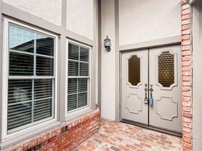 1022 Regis Way, Tustin CA 92780