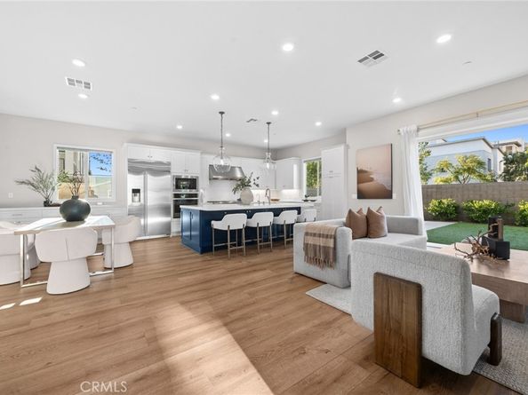 151 Crossover, Irvine CA 92618