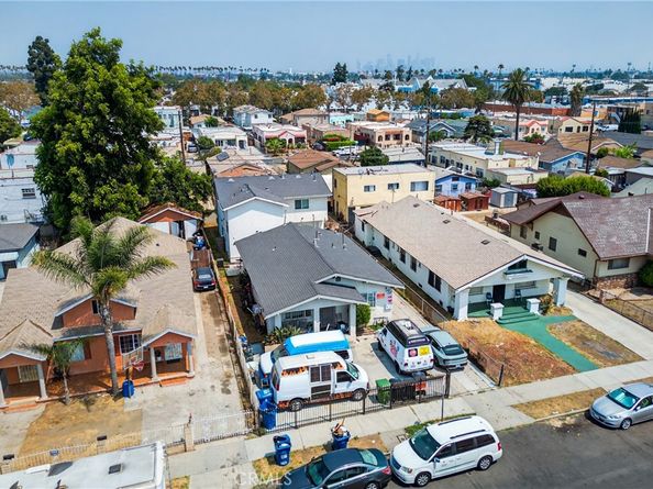 1049 W 61st Street, Los Angeles CA 90044