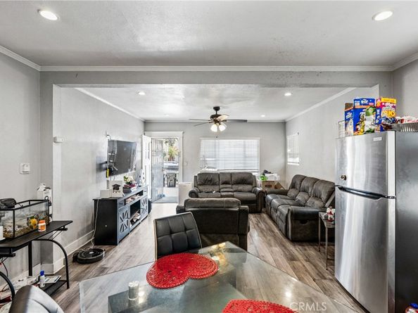 1049 W 61st Street, Los Angeles CA 90044