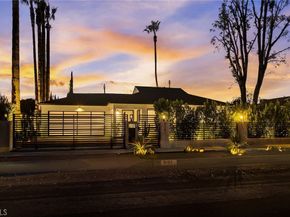 8161 Encino Avenue, Northridge CA 91325