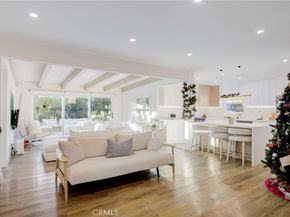 8161 Encino Avenue, Northridge CA 91325