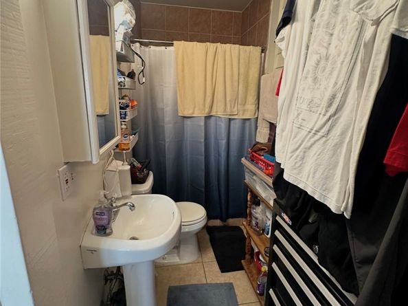 1228 S Catalina Street, Los Angeles CA 90006