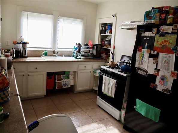 1228 S Catalina Street, Los Angeles CA 90006