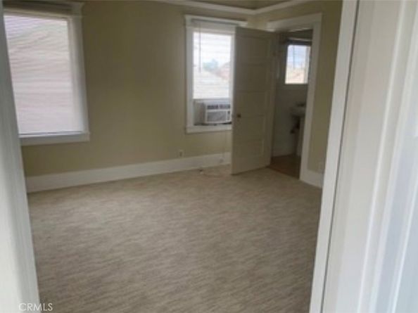 1228 S Catalina Street, Los Angeles CA 90006