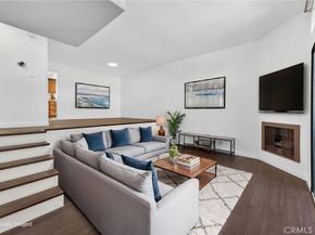 13243 Vanowen 2, North Hollywood CA 91605