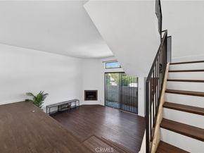 13243 Vanowen 2, North Hollywood CA 91605