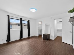 13243 Vanowen 2, North Hollywood CA 91605