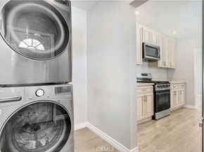 7454 Gaviota, Van Nuys CA 91406