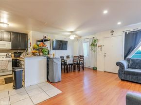 13100 Bromont Avenue 11, Sylmar CA 91342