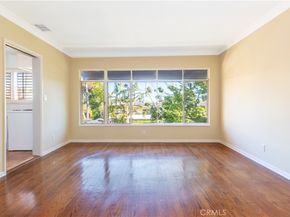 1615 N Laurel Avenue 203, Los Angeles CA 90046