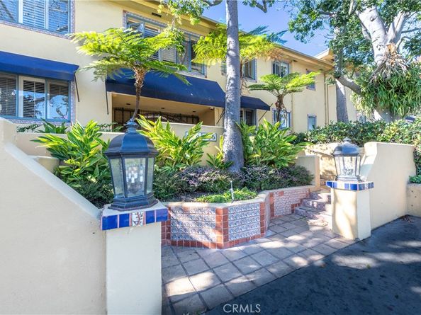 1615 N Laurel Avenue 203, Los Angeles CA 90046