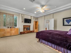 16523 Esprit, Encino CA 91436