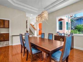 16523 Esprit, Encino CA 91436