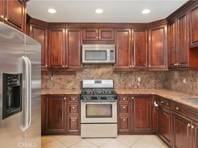 13568 Ottoman, Arleta CA 91331