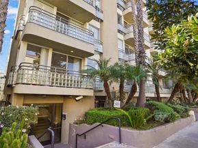 1819 Holmby Avenue 104, Los Angeles CA 90025