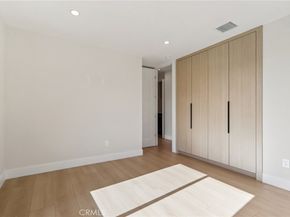 8006 Lloyd Avenue, North Hollywood CA 91605