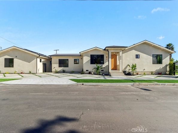 8006 Lloyd Avenue, North Hollywood CA 91605