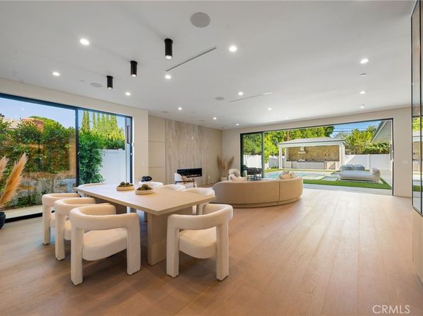 16728 Morrison Street, Encino CA 91436