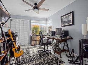 6729 Hyacinth Circle, Carlsbad CA 92011