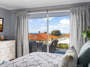 6729 Hyacinth Circle, Carlsbad CA 92011