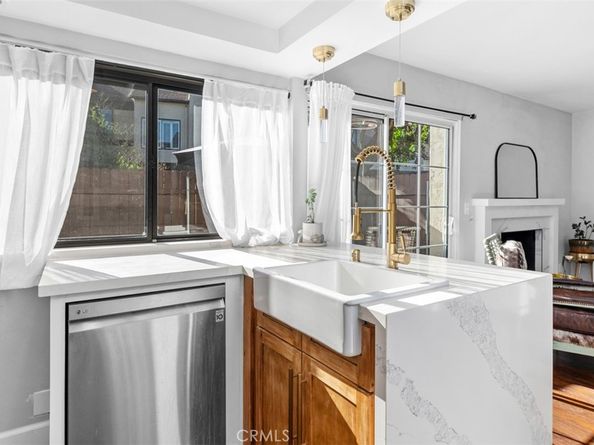 3020 Plaza Lorenzo, Bonita CA 91902