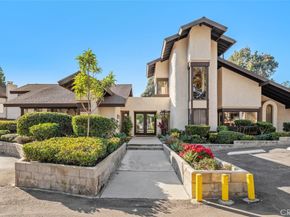 3020 Plaza Lorenzo, Bonita CA 91902