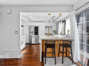 3020 Plaza Lorenzo, Bonita CA 91902