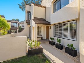 3020 Plaza Lorenzo, Bonita CA 91902