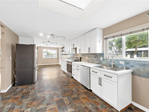 8975 Gramercy Drive, San Diego CA 92123