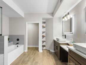 8275 Station Village 3201, San Diego CA 92108