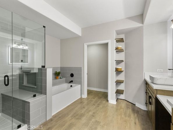 8275 Station Village 3201, San Diego CA 92108