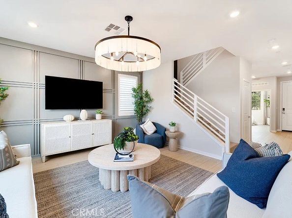 3274 Silo Paseo, Ontario CA 20536