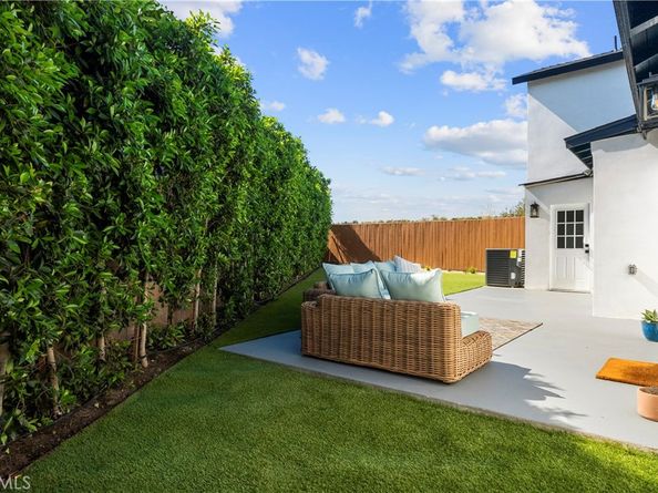 3110 Hollydale Drive, Los Angeles CA 90039