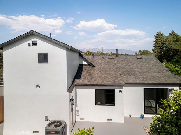 3110 Hollydale Drive, Los Angeles CA 90039