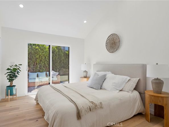 3110 Hollydale Drive, Los Angeles CA 90039