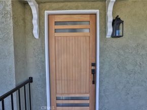 922 W School, Compton CA 90220