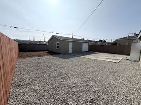 922 W School, Compton CA 90220