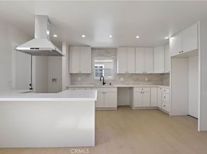 922 W School, Compton CA 90220