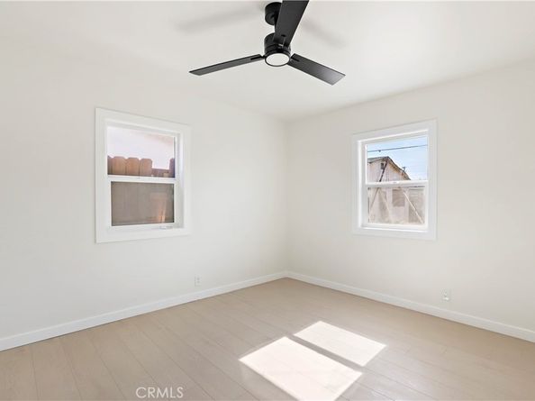 922 W School, Compton CA 90220