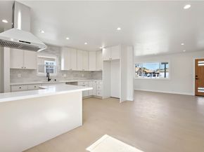 922 W School, Compton CA 90220