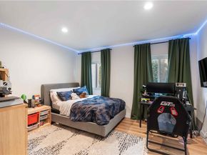 5824 Compass Drive, Los Angeles CA 90045